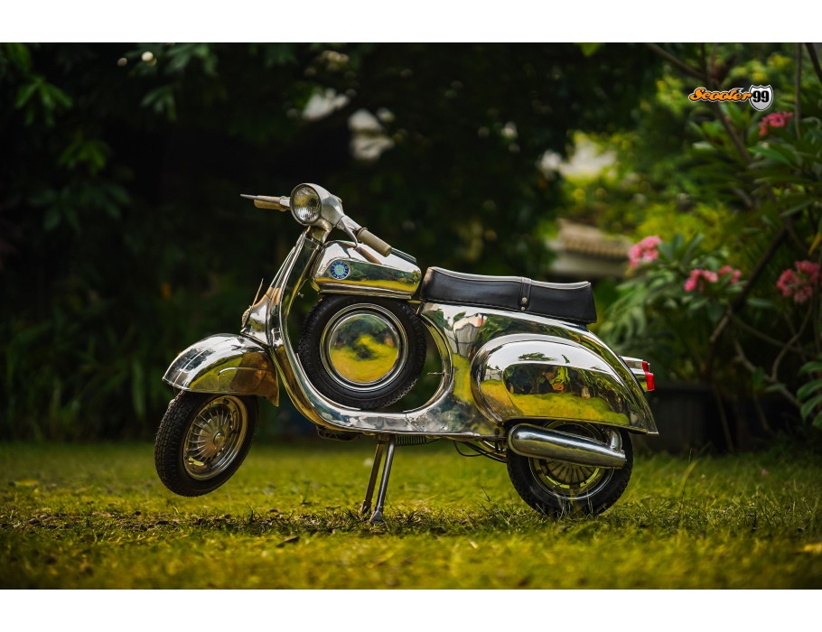 Vespa Scooter 90SS Stainless Steel – Rare Super Sprint Collectible Vespa Scooter 90SS Stainless Steel – Rare Super Sprint Collectible